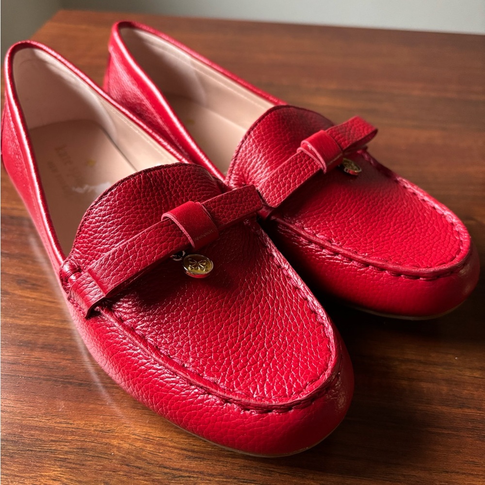 Kate Spade NY Desi slip on leather bow loafer shoes red NWOB size 6.5